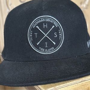 Hoonigan Hat “Kill All Tires" logo on front Snapback Hat Vtg guc black/white